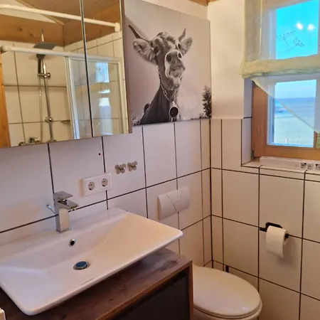 بيت للعطل Ferienhaus, Geierberg, Idyllisch, Mit Grossartigem Blick *